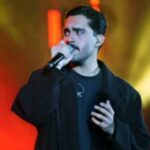 دانلود آهنگ حامیم به نام برای من هنوز شکل روز اولتی